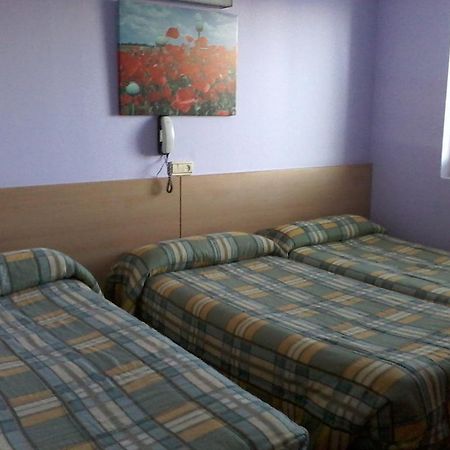 Hotel Buenos Aires Villafria Экстерьер фото