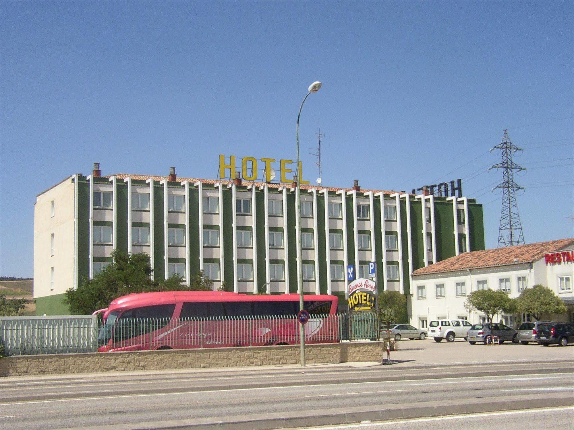 Hotel Buenos Aires Villafria Экстерьер фото